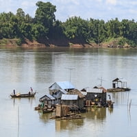 Otok Ko Trong. Plutajuće Vijetnamsko ribarsko mjesto preko rijeke Mekong iz Cratija u Kambodži, ispis plakata